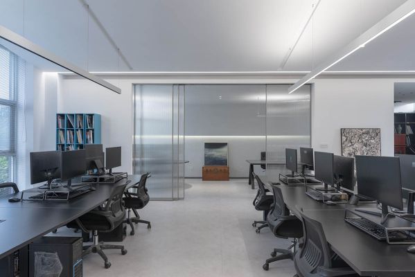 辦公室裝修設(shè)計(jì)時調(diào)查一下裝修公司的實(shí)力